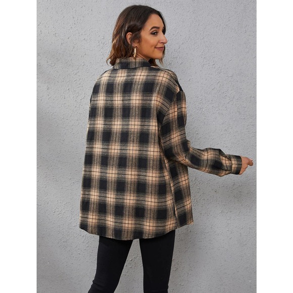 Preppy Plaid Print oversized long sleeve button up Shirt - Picture 4 of 11